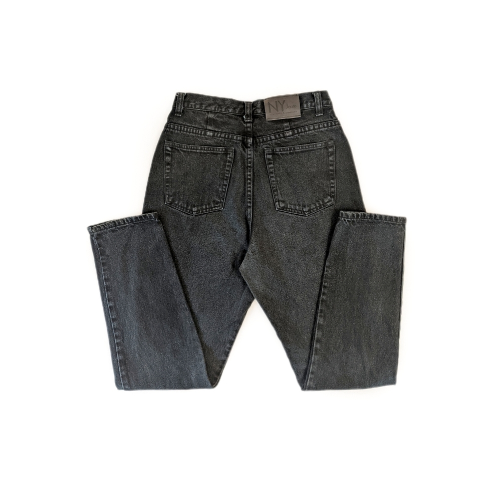 Vintage 90s Grunge High Rise Faded Black Wash Tapered Leg Mom Jeans